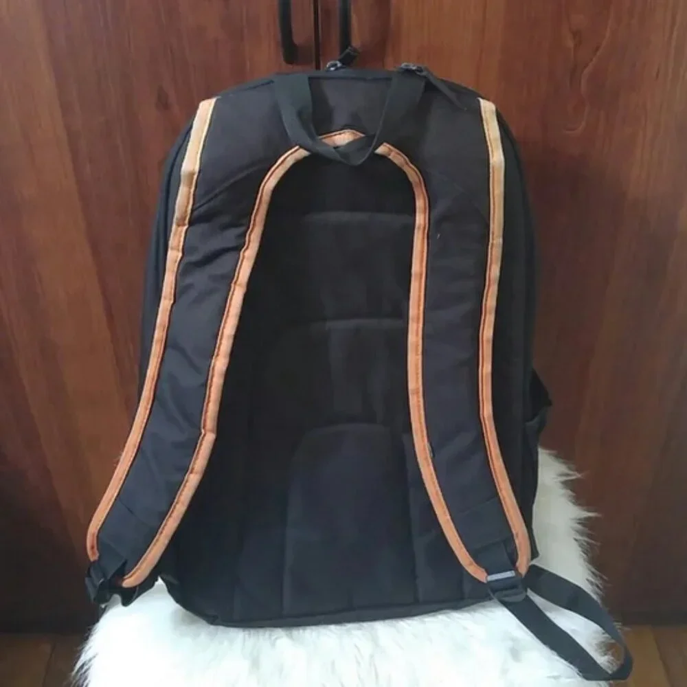Billabong flame wave backpack with padded laptop pocket